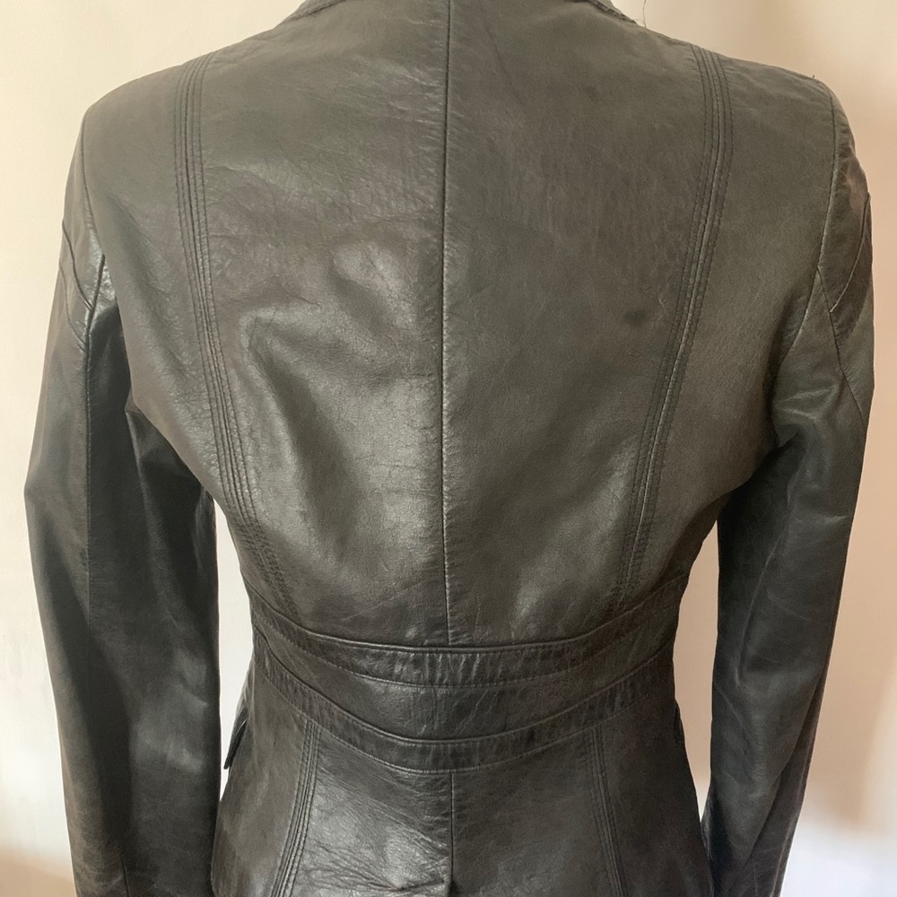 Leather jacket - Picture 3 of 3
